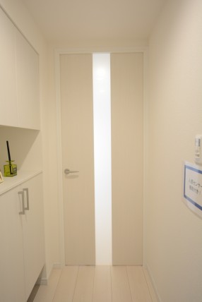 ハイネス哲学堂 廊下