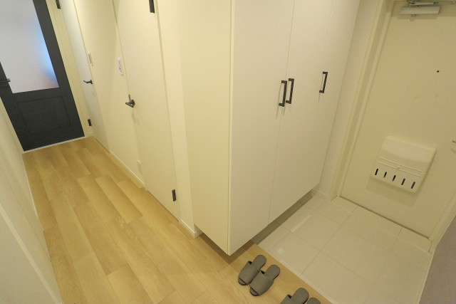 日商岩井桜新町マンション 玄関