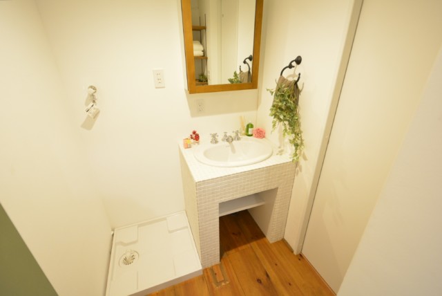 秀和恵比寿レジデンス 洗面室