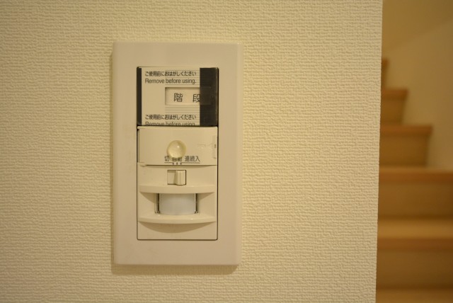 クレセントマンション 玄関