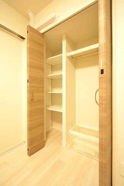 リシェ広尾 洋室