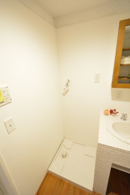 秀和恵比寿レジデンス 洗面室