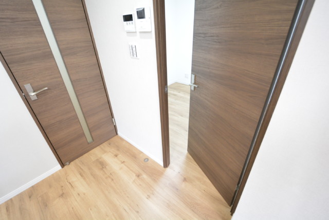 初台中央マンション 洋室2