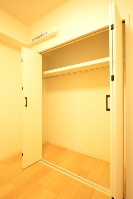 シャンボール小石川 洋室2