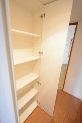 井の頭公園パークハウス吉祥寺南町 廊下収納