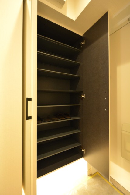 シャンボール小石川 玄関