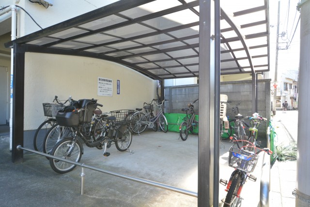 杉並コーポラス 駐輪場