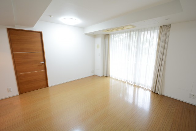 井の頭公園パークハウス吉祥寺南町 リビング