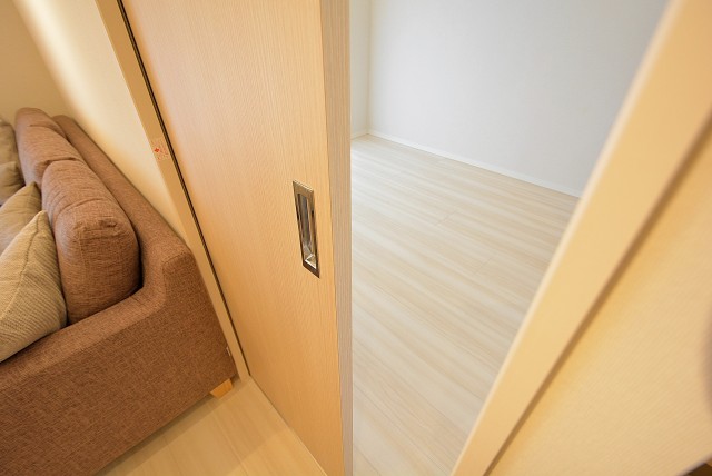 三田ナショナルコート 洋室１