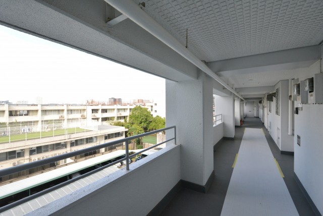 クレセントマンション 外廊下