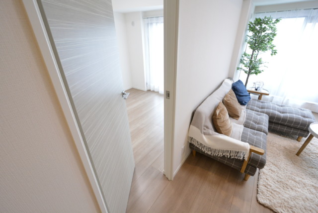 シャンボール小石川 洋室2