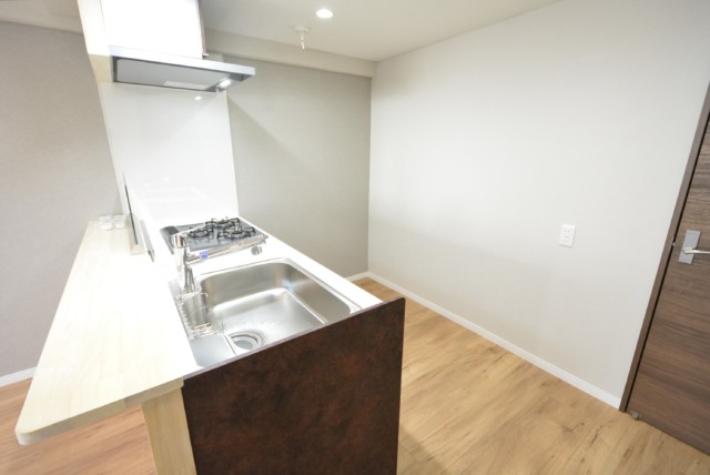 初台中央マンション キッチン