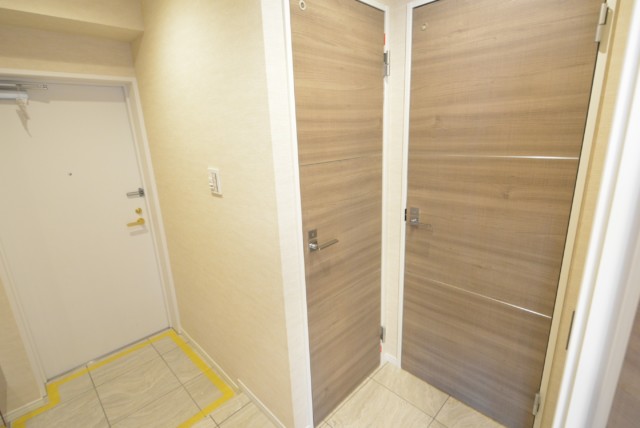 リシェ広尾 廊下収納