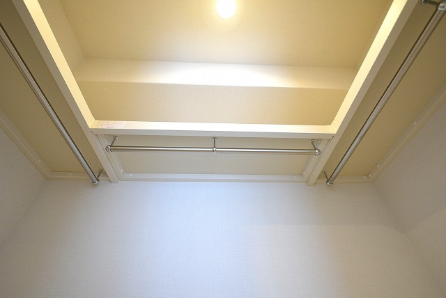 三田ナショナルコート 洋室１