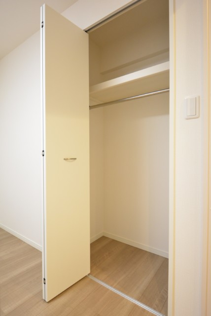 シャンボール小石川 洋室1