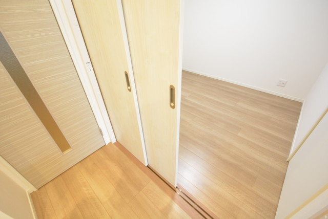 シャンボール小石川 洋室1