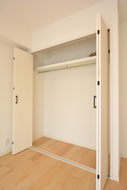 シャンボール小石川 洋室1