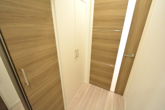 朝日プラザ東池袋 廊下収納