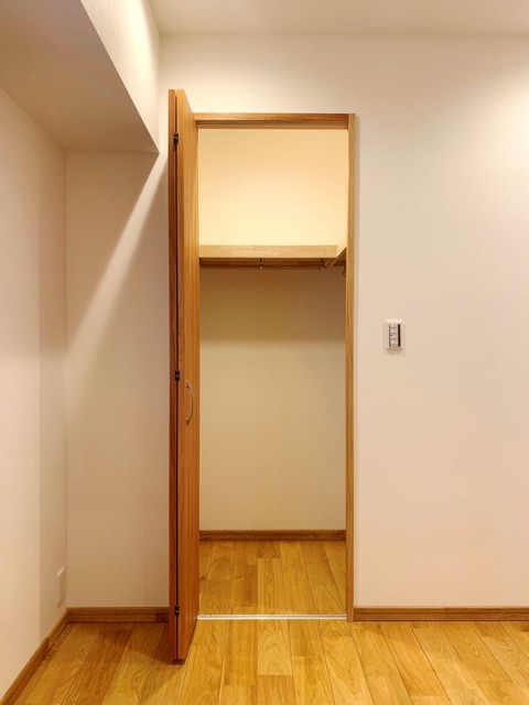 初穂マンション中落合3階