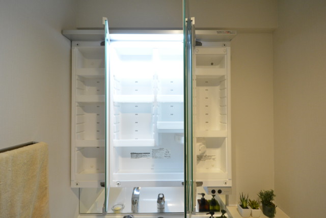 リシェ広尾 洗面室