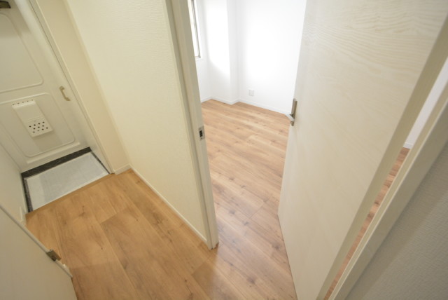 初台中央マンション 洋室1