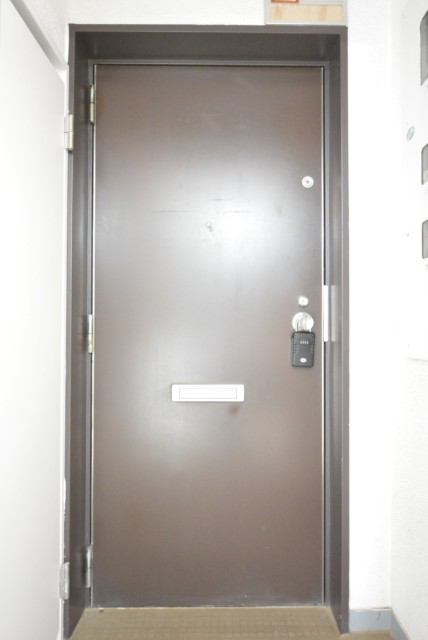 ライオンズマンション玉堤 玄関