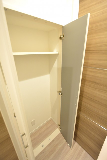 朝日プラザ東池袋 廊下収納