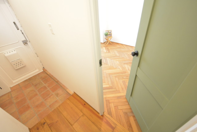 秀和恵比寿レジデンス 洋室1