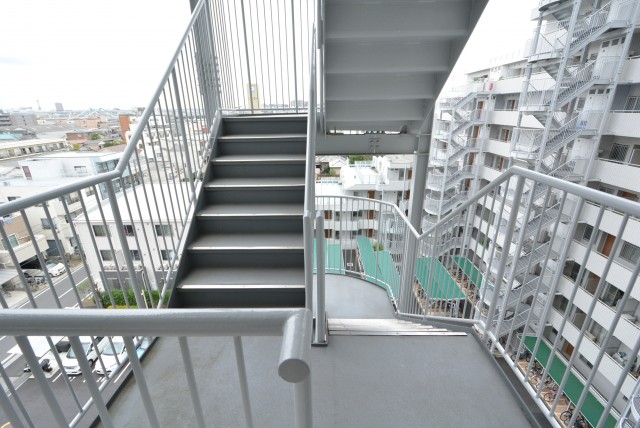 ツインシティ東砂アネックス 玄関