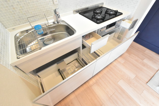 秀和南大井レジデンス キッチン