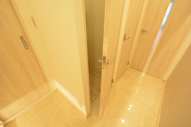 ライオンズマンション学芸大学 廊下収納