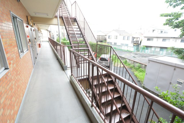 ライオンズマンション学芸大学 玄関