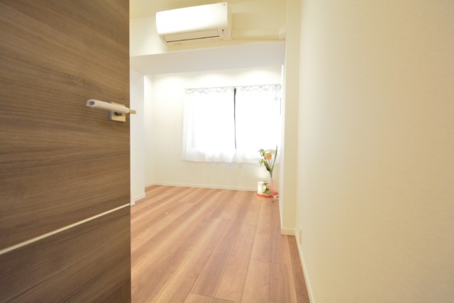 藤和大久保コープ 洋室2