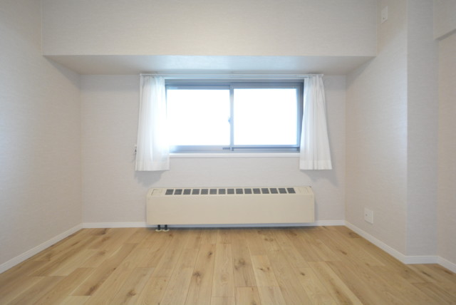 馬事公苑前ハイム 洋室1