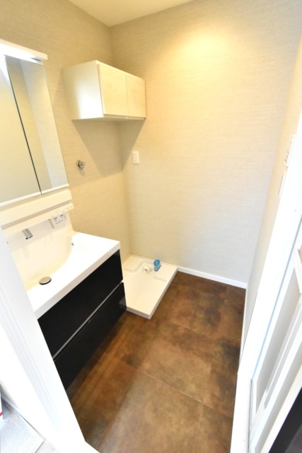 秀和南大井レジデンス 洗面室