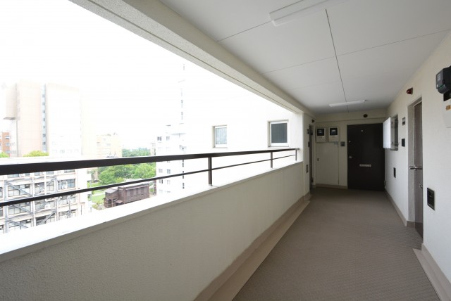 朝日目白台マンション 外廊下