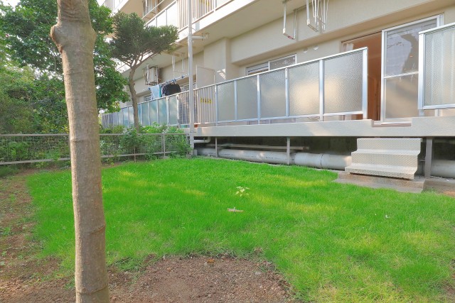 多摩川芙蓉ハイツ 専用庭