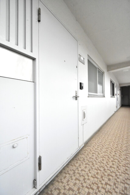 高輪中台マンション 玄関廊下