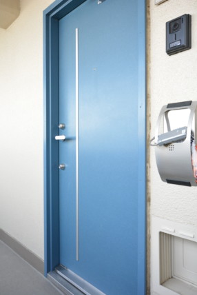 馬事公苑前ハイム 玄関