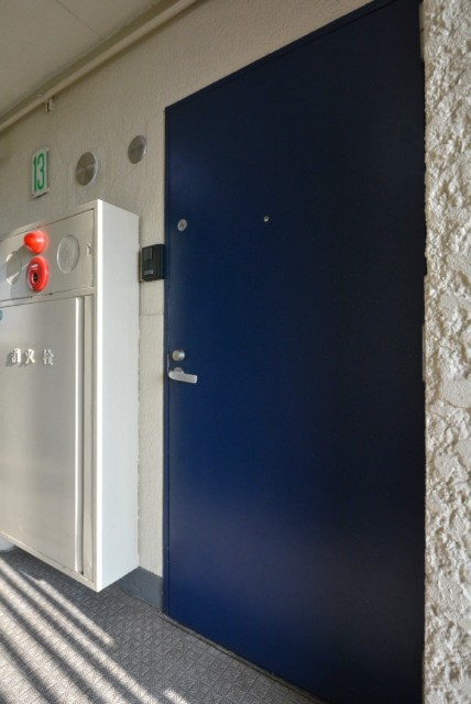 サンドエル松原 玄関