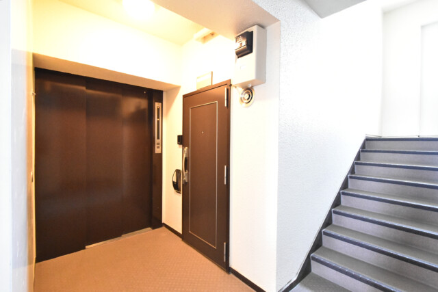 目黒グリーンコープ 玄関