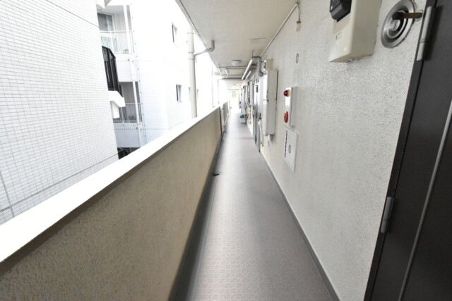 目黒グリーンコープ 玄関