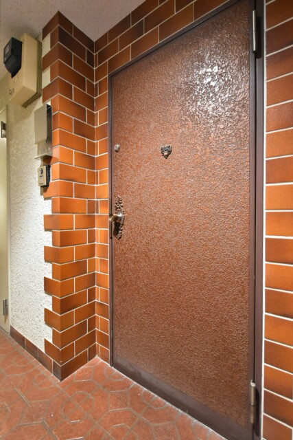 白金台桜苑マンション 玄関