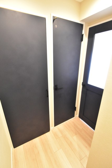 秀和南大井レジデンス 玄関