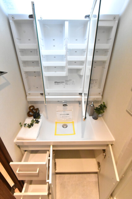 高輪中台マンション 洗面台
