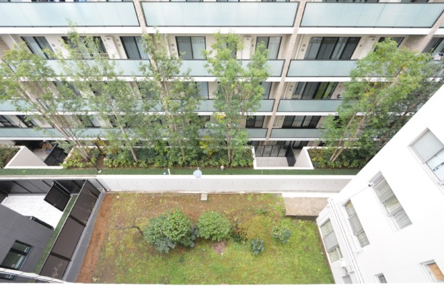 パレス三條 バルコニー