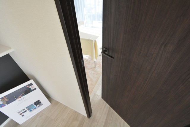 松見坂武蔵野マンション 洋室1