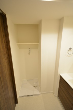 松濤ハウス 洗面室