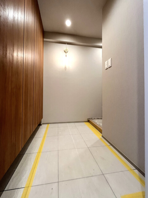 アトラス二子玉川園 玄関廊下