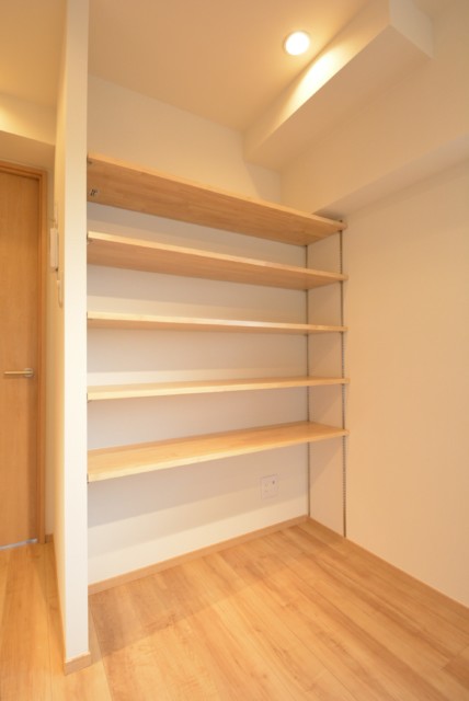 中野ハイネスコーポ LDK